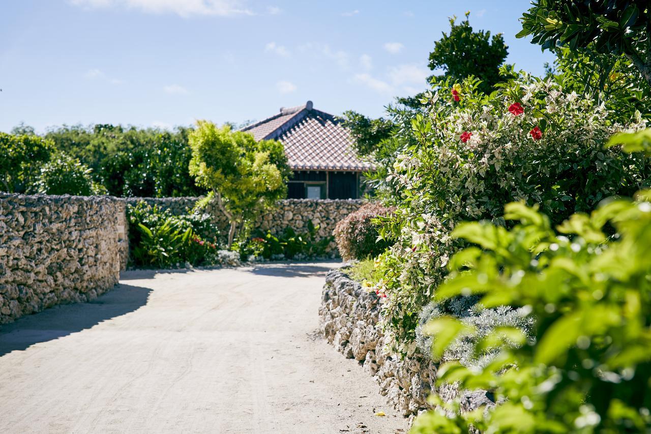 HOSHINOYA Taketomi Island Hotel Bagian luar foto